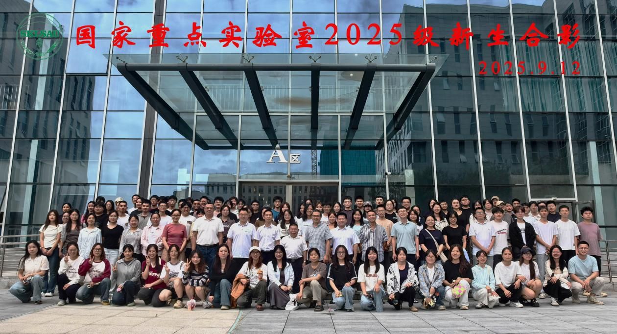 0d8941fd0b9331667d2ec2c380dae409